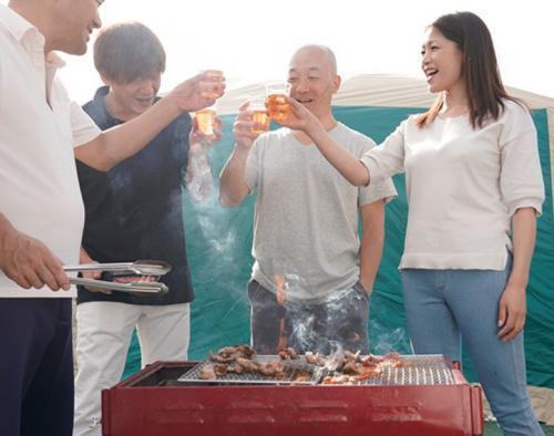 ＜友田真希＞旦那以外の肉棒とお遊びしたい年ごろおばちゃんが同窓会で浮気セックスしてしまう