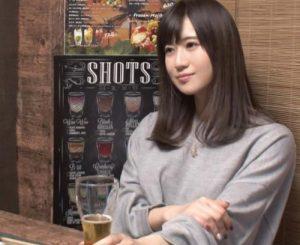 【熟女ナンパ】一緒にお酒飲んでリラックスして親しくなった美人を部屋にお持ち帰りして浮気ズポズポ