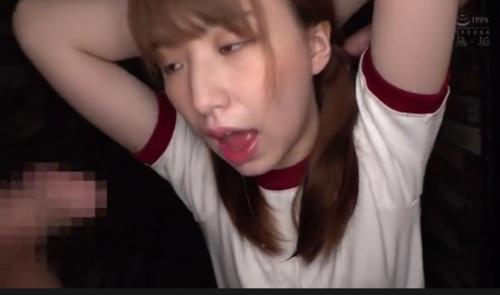 飲尿、ぶっかけ！ グチュグチュメタメタにされるドM美少女！連続喉奥絶頂！溺れイキイラマチオ 花狩まい