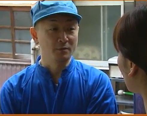 ＜レイプ＞作業員に成りすました鬼畜オヤジが激しいSEXで人妻をイカせる