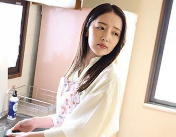 【美咲かんな】「旦那には秘密にして//」旦那の上司と浮気しちゃう人妻が経験豊富なテクニックに堕ちていく絶頂NTRファック