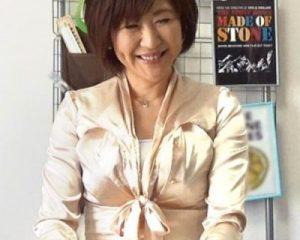 【熟女】「もうおばさんだから//」欲求不満ムラムラで呼んだ人妻に勃起してSEXしちゃうｗ