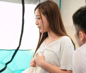 【君塚ひなた】満たされてなかった既婚美女はキャンプ中に亭主以外の男と淫らな行為にハマってしまう