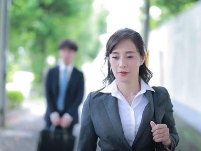 【平岡里枝子】圧倒的ヴィジュアルの憧れの女先輩と出張で仲良くなった激エロSEX