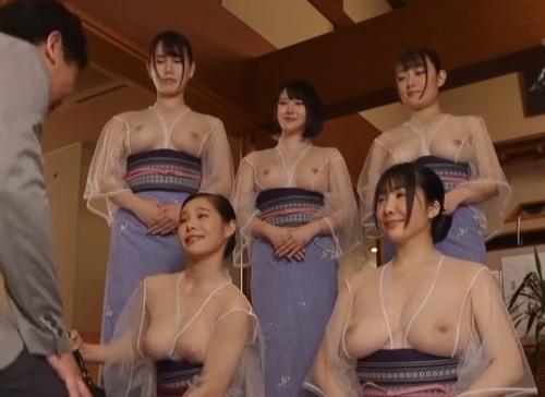 美巨乳仲居勢揃い！揉んで挟んで吸って極楽旅館