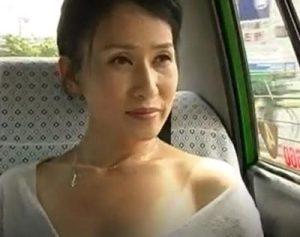 【ヘンリー塚本】夜の行為不足で欲情するおばさんは旦那の弟とファックする