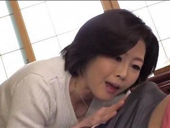 ＜近親相姦＞旦那がSEX弱い事に不満が溜まったお義母さんは娘婿に魅力を感じてしまう