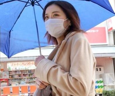 【人妻ハメ撮り】美巨乳おっぱいの美熟女がAV出演で不倫セックス！エロい美女が他人棒にフェラでご奉仕