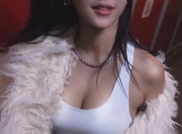 【素人ハメ撮り】美巨乳おっぱいのギャルがハプバーで乱交！NTRセックスで喘ぐエロい美女！変態カップルの衝撃映像