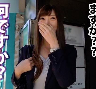 【素人企画】美乳おっぱいの不動産レディと物件内でセックス！顔射の後にお掃除フェラしてくれる淫乱エロ痴女