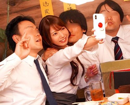 【中出し】「先輩！この後…ヤらせて下さい！！」絶倫部下と出張で一晩中イカされ続け中出しされた美人女子社員♡