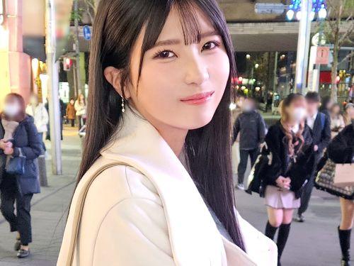 パンツ脱ぎかけのままハメられる最高レベルの大学生もなみ