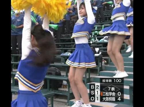 【衝撃の瞬間】ホントにTVなのか！甲子園の中継映像に現役女子校生チアリーディングの美少女のパンチラ映り込みｗｗｗｗｗｗ