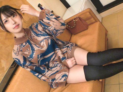 ロングブーツ履いたまま食べられるライブハウススタッフゆず23歳