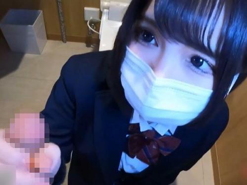 【無修正】ハメ撮り個人撮影！放課後に初めての円光をするショートヘア美少女を多目的トイレに連れ込んで生ハメSEX！