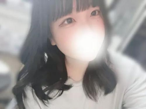 【素人SNS】23歳女子がむっちむちボディの全裸おま●こディルドオナニー自撮り！
