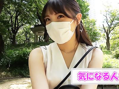 《素人》清楚な見た目したアイドル顔負けの激カワ美少女さん激しいSEXで乱れてイクイク中出しが半端ないｗｗｗ