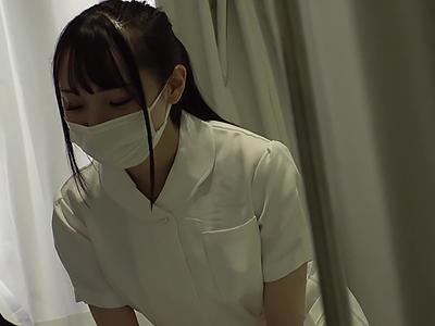 《レイプ×中出し》スタイリッシュなナースが眠剤と興奮剤で無抵抗状態にされ巨大な男根で激しく突かれて膣内射精される様子が凄まじいｗｗｗ
