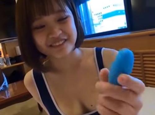 【無修正】ヤバイやつ！SEX適齢期前の少女ロリを秘密の別荘に連れ込んでスク水着せてハメ撮りセックス！