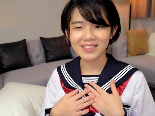 【処女VS童貞】黒髪ショートヘアの純粋無垢な初体験美少女が、ウブな青年と絡み合う情熱的な一夜で純潔を捧げる！熱い身体が交わる瞬間を見逃すな！