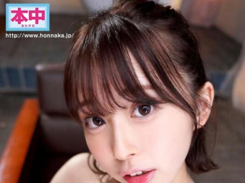 【19歳・AVアイドル】純白美肌の可憐な小柄ボディを持つGカップ絶品美乳の美少女が、生挿入で悶絶する濃厚エッチ　広瀬ひな