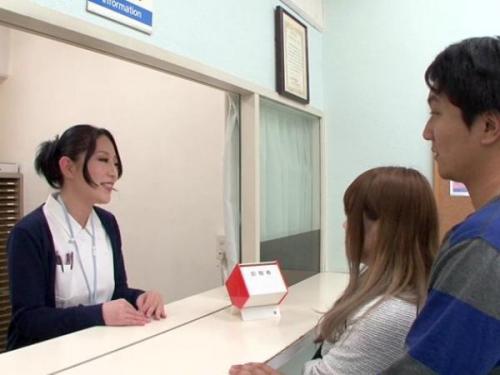 ＜エロス×メディカル＞淫乱な本性を隠せない色気溢れる美女看護師が、診察室で男性患者の肉棒を使って誘導的な愛の交わり！