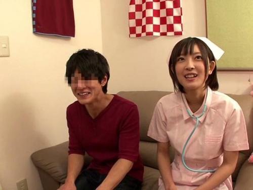 【小倉ゆず】ナチュラルFカップの美少女が一般家庭を訪れ、リクエストされたキュートなコスチュームで魅惑のサービスを提供！