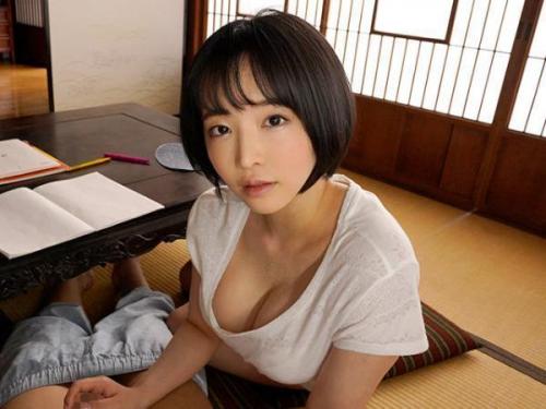 ＜三宮つばさ＞欲望に忠実なショートカット美女が既婚従弟の肉棒を咥え込み、淫らな着衣プレイ！