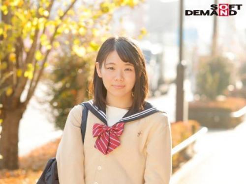 【マジックミラー号】140cmのちっちゃなロリ系女子高生！過敏すぎて大音量で悶える『ふぁぁ～♡やめて…』幼げな膣に容赦ない激しい抽送！