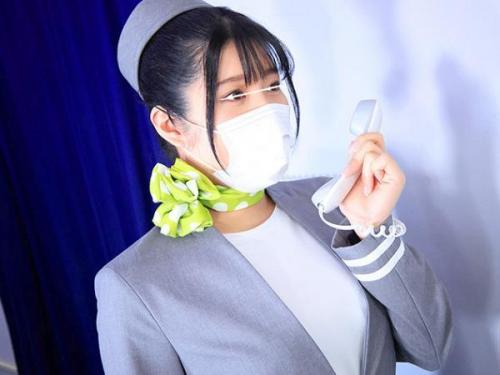 ＜密室の誘惑＞フライト中に美人CAが敏感な体を弄られ、乳首を刺激され手マンで絶頂、そして挿入される！