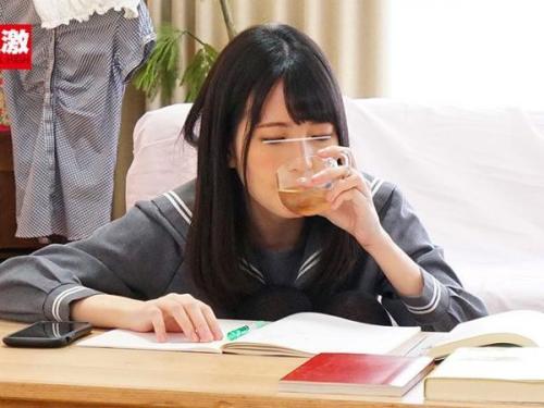 【利尿剤×JK】可愛い女子生徒にこっそり利尿剤を仕掛ける変態家庭教師！我慢の限界を迎えた彼女に強引に挿入して震えるほどの濃厚プレイ！