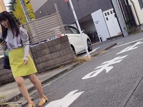 【盗撮×スローカー】異常な追跡者にバイブでの自慰行為や街角でのスカート内チラ見せ→生々しい全裸性交までこっそり撮影された20歳の可愛い女子大生の秘密！