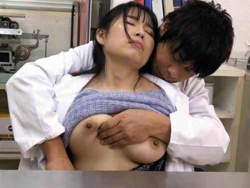 熟練の女性たちが巧妙な策略で屈辱を味わう瞬間