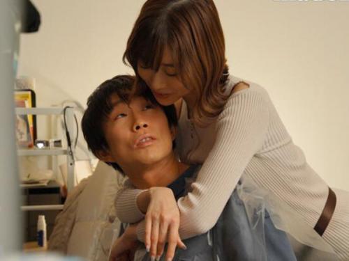 ＜黒川すみれｘ美容師＞魅惑の人妻が夫では満たされない欲望を他人の肉棒で解消！