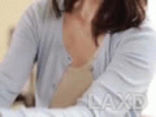 【禁断の愛】『秘密を抱えて...私、身籠ってしまった...。』息子によって誘惑され、義母が罪深い関係に陥る。
