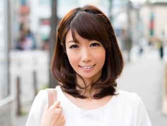 【熟女ナンパ】フェラテクを魅せる美人妻が他人棒を下着ずらして挿入させてしまうｗ