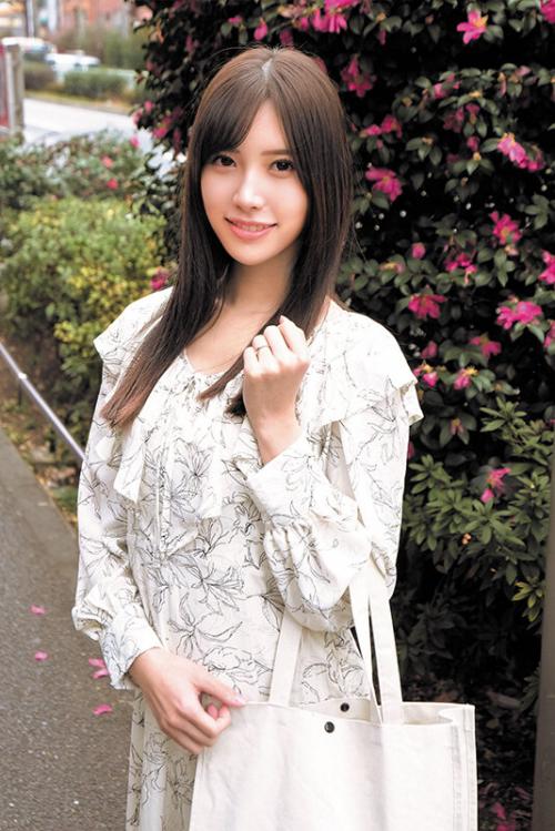 【騎乗位×巨乳】母性がこもった人妻手コキが気持ち良すぎて暴発してしまう早漏童貞チ〇ポ!早漏が治るように、フェザー手コキフェラチオ、パンツ素股でトレーニング、生素股中に赤面発情。