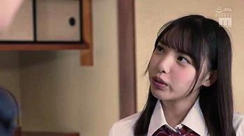 【スレンダー×中出し】白桃はな スレンダー美少女に群がる絶倫チンポ!洗体アナル舐め、強奉仕イラマチオ、馬乗りフェラ、肉弾プレス3Pなど。
