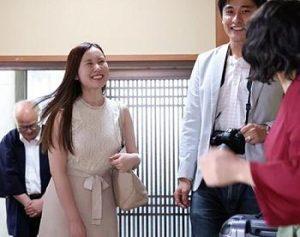 【朝倉ここな】チンピラたちに狙われてしまった愛妻が目の前で激イキ強姦