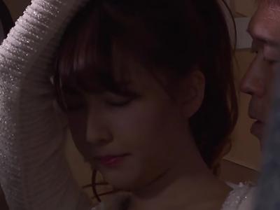 【三上悠亜】巨乳の女子大生が思いもよらぬレイプに直面！深層心理に響く調教の物語が繰り広げられる瞬間を追う！
