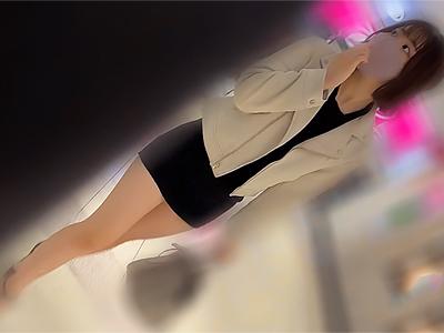 【盗撮×パイパン】イケてる普通の女子！こういう女の子をストーカーして最後は犯しちゃうのがマジで最高なんです！www
