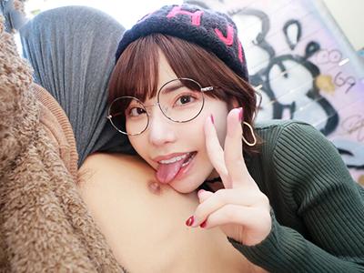 〔騎乗位×ドキュメント〕魅惑的な姉妹による官能の探検！未知の快楽を追求する衝撃の体験！