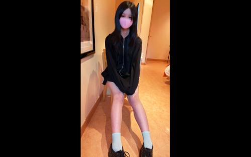 【パイパン♥中出し】まだ子供で♡メンヘラな死んだ目で犯されるロリ美少女！パパ活娘をスマホで素人個人撮影♡種付けハメ撮り♡