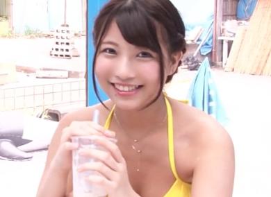 【MM号】眩しいほどの黄色いブラを外すと可愛いおっぱいが出てくる美少女