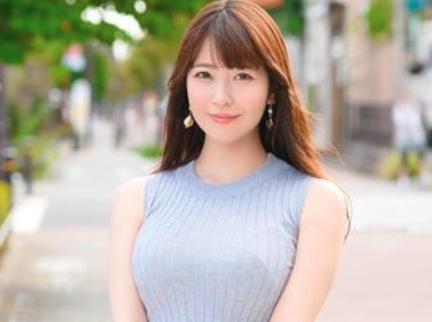 【MM号】服の上からでもわかる巨乳JDがエッチなゲームでイカされる！