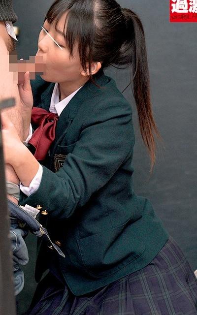 【めいっこ女子校生ザーメン注入】大好きなおじちゃんにまたがってスカートの中で生ハメ！家族にバレないように妊娠しまくりのザーメン注入ピストン！
