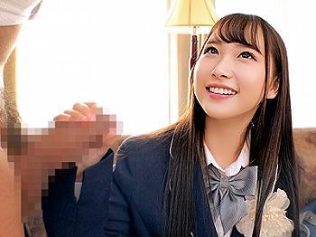 細身の透明感のある女☆　連れ込みされて制服姿で肉棒を笑顔で攻めて快感に溺れることになる