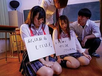 【グループ凌辱】JKがイジメをする女子への復讐を誓って…男子学生を利用して教室で喉奥イラマチオから抵抗むなしく精子注入ハーレム