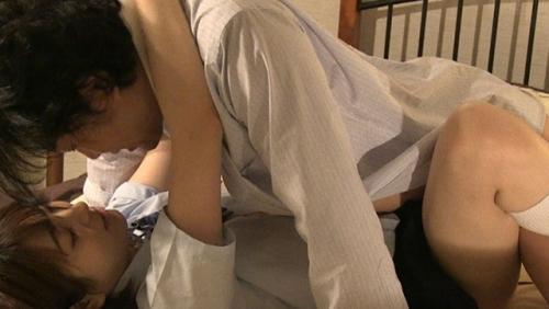 【中城葵】妻が実家に帰ってる間に生徒と距離を縮めちゃう！一日中締りいい膣女子校生とヤったザーメンぶっ放しファック