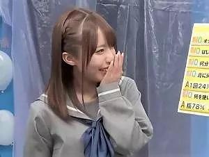 【JK連れ込み】パンストの上から刺激して快感絶頂！JK美少女に顔射ぶっかけ！